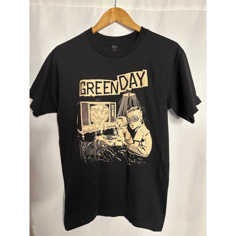 PLAYER Y TEES Size M Green Day Insomniac Black Graphic Band T-Shirt Punk Rock